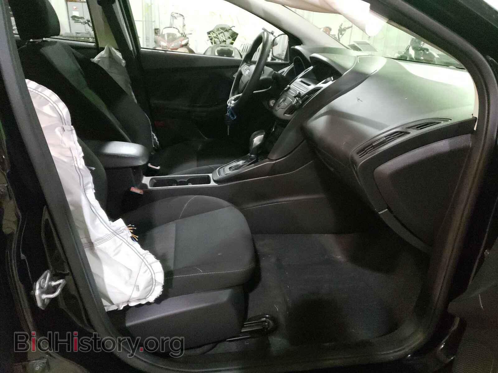 2017 FORD FOCUS - VIN: 1FADP3F2XHL212380 - Photo 5