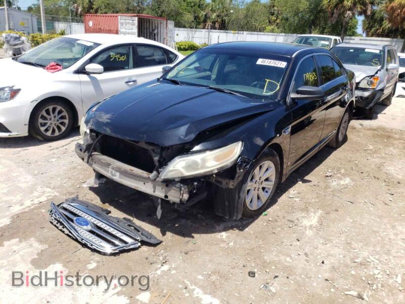 2012 Ford TAURUS (VIN 1FAHP2DWXCG120608) — фото 2 из 10