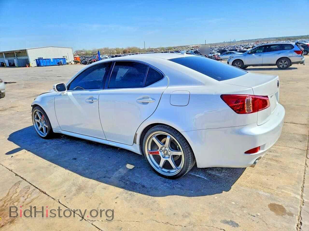 2012 LEXUS IS - VIN: JTHBF5C20C5182015 - Photo 2