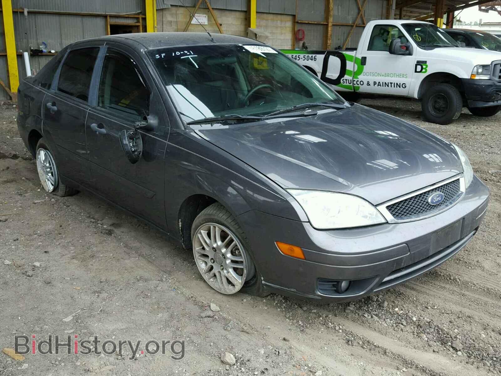 Photo 1FAFP34N67W135798 - FORD FOCUS 2007