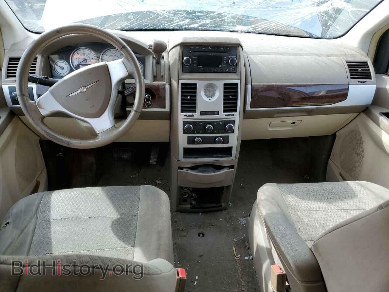 2010 CHRYSLER MINIVAN - VIN: 2A4RR5D15AR136817 - Фото 8