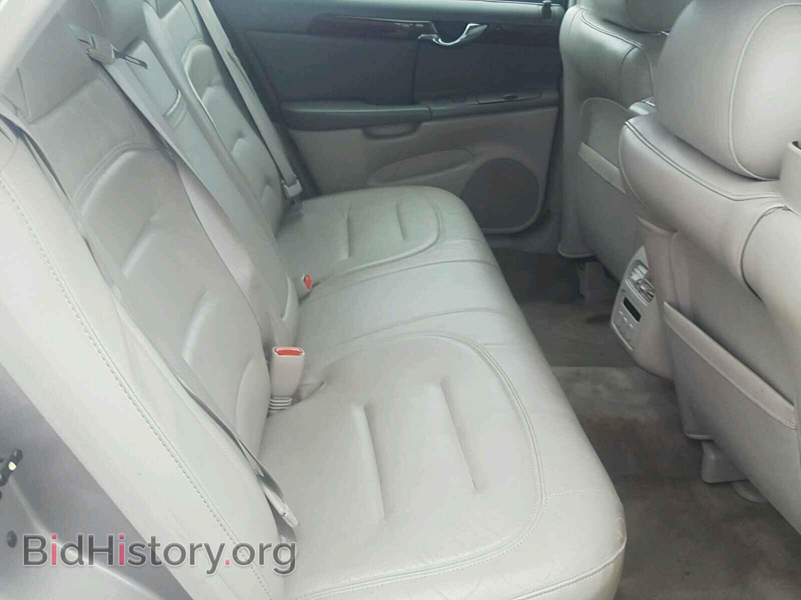 2001 CADILLAC DEVILLE - VIN: 1G6KD54Y31U203388 - Photo 6