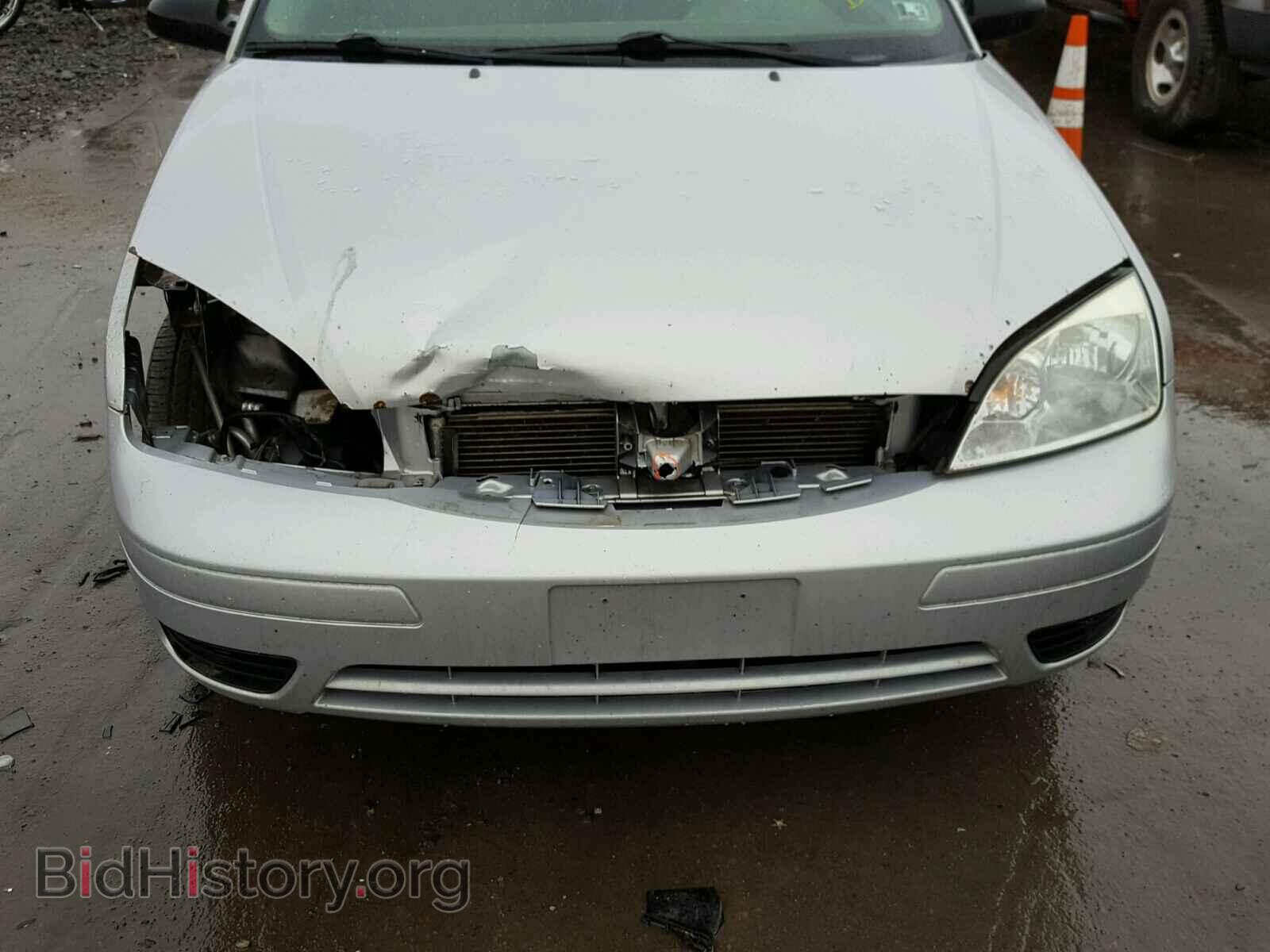 2005 FORD FOCUS - VIN: 1FAFP34N15W157883 - Фото 9