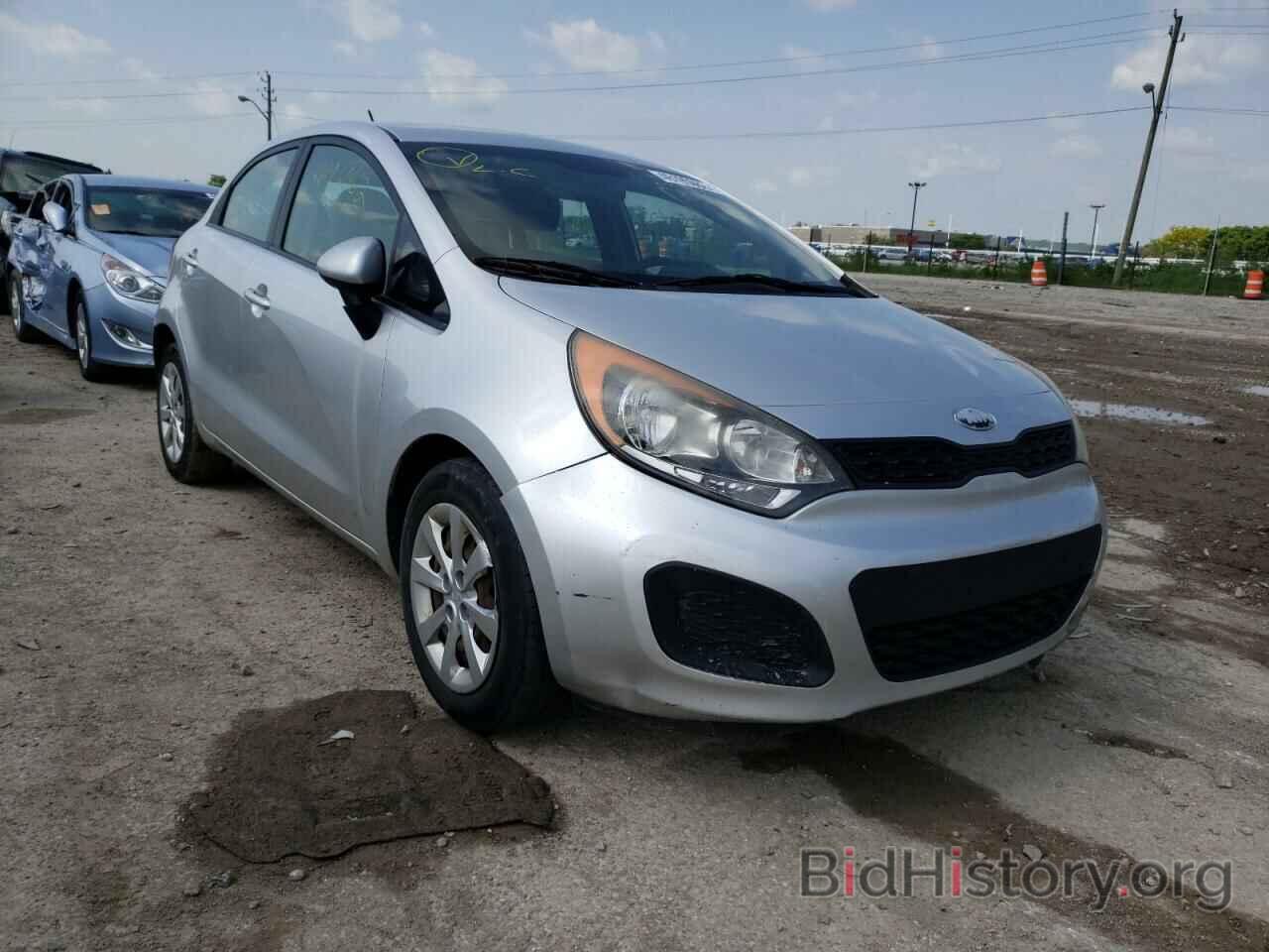 Фотография KNADM5A38D6208851 - KIA RIO 2013