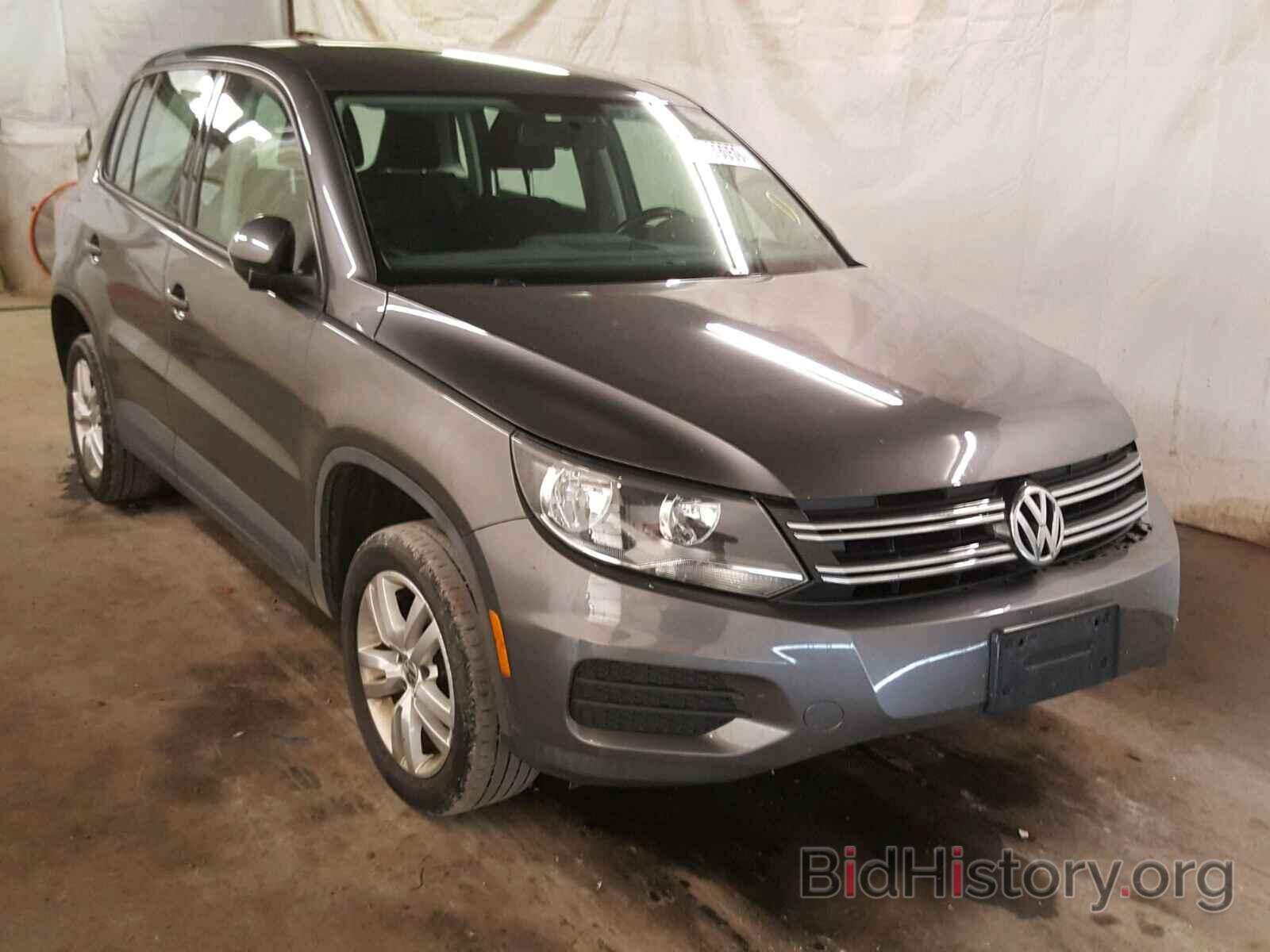 Фотография WVGAV3AX6EW547373 - VOLKSWAGEN TIGUAN S 2014