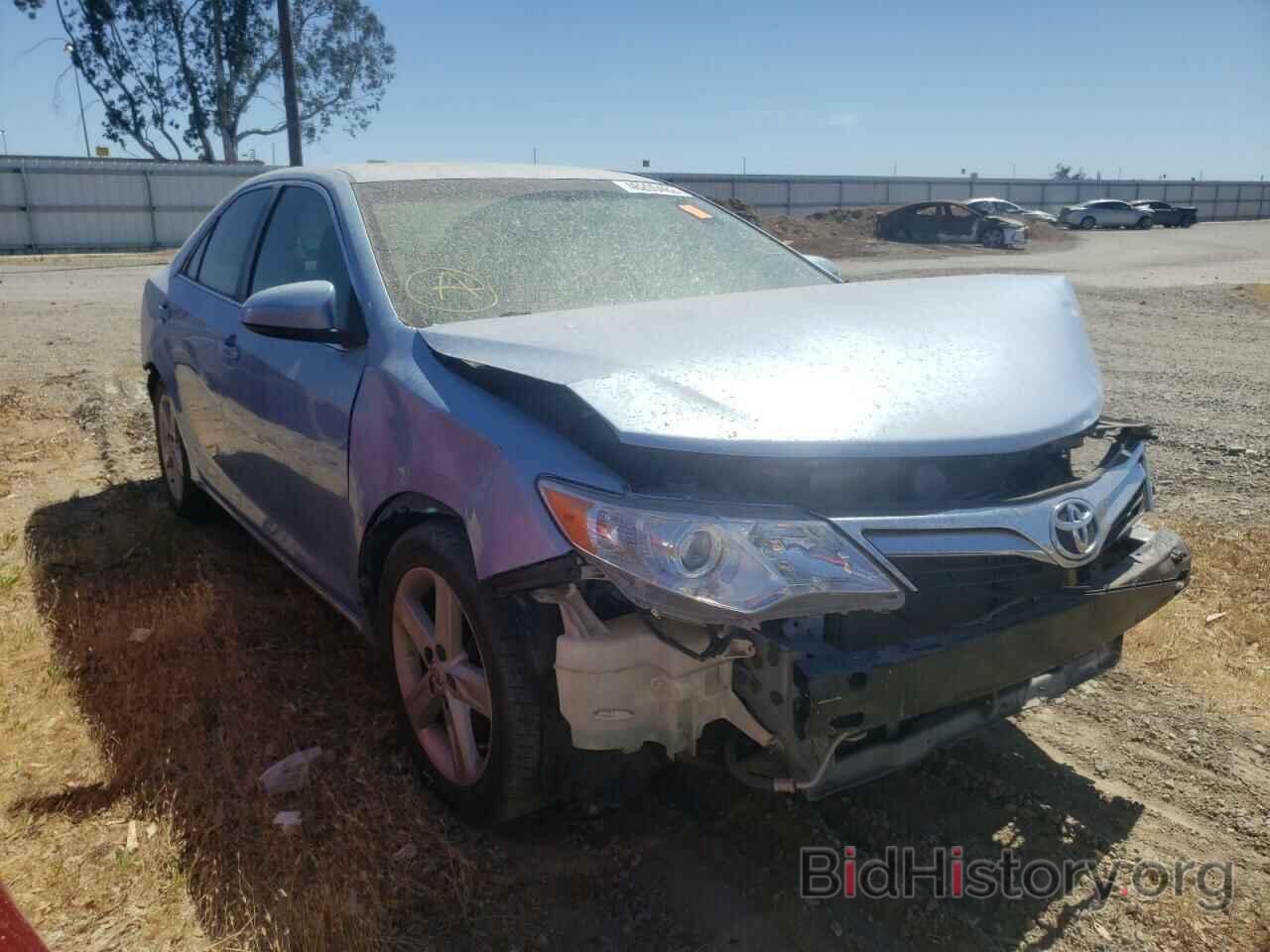 Photo 4T1BF1FK3CU561808 - TOYOTA CAMRY 2012