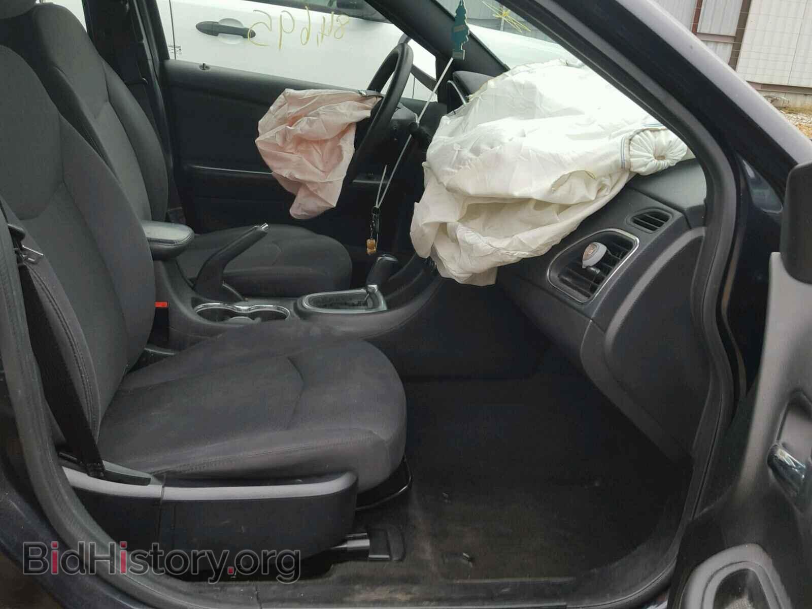 2012 CHRYSLER 200 - VIN: 1C3CCBAB2CN256622 - Фото 5