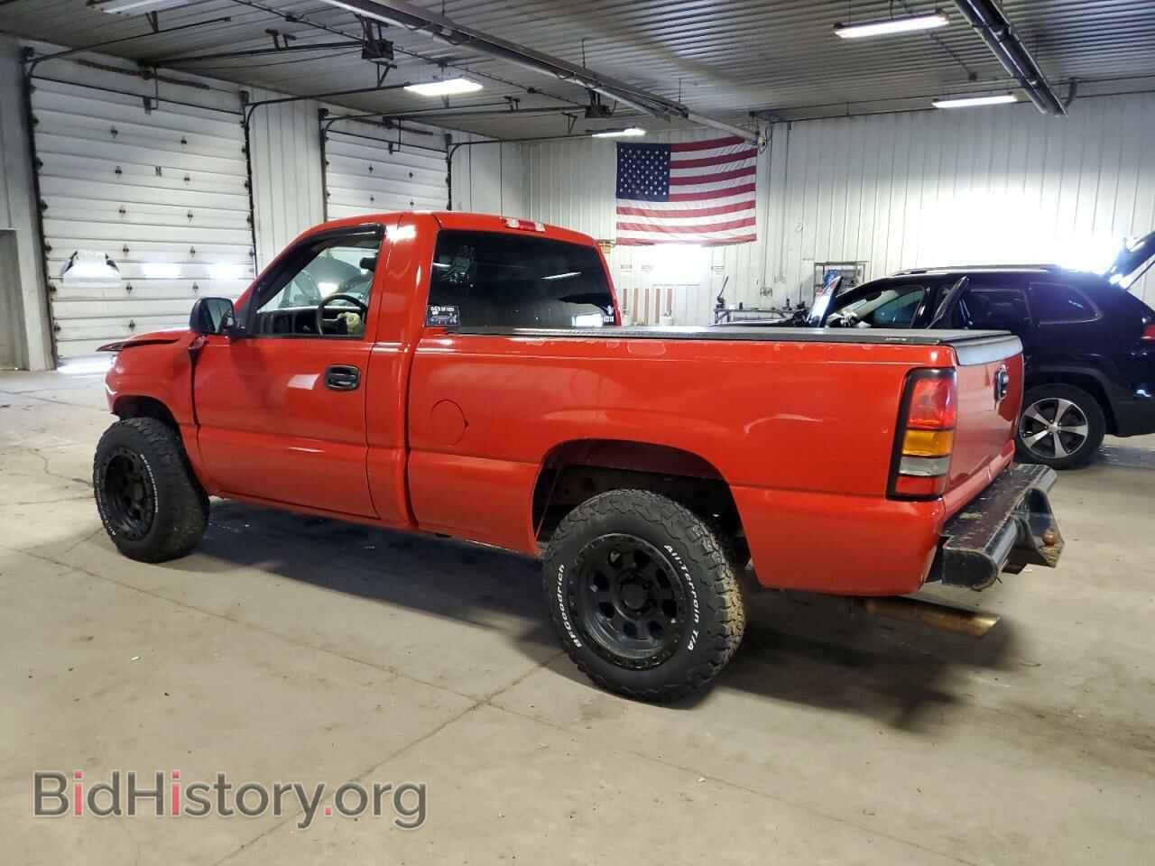 2007 GMC SIERRA - VIN: 3GTEC14VX7G215528 - Фото 2