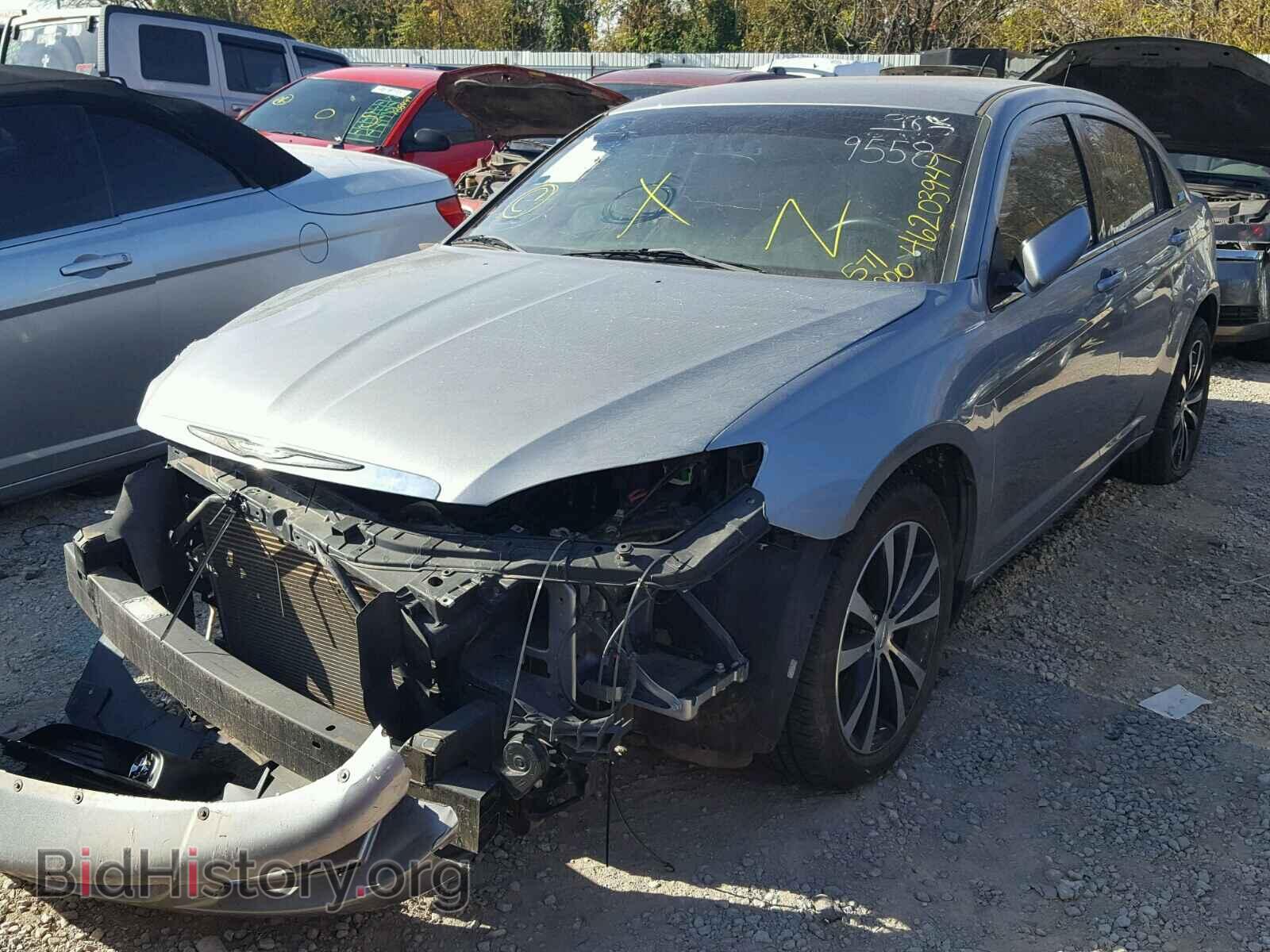 2013 CHRYSLER 200 - VIN: 1C3CCBBB9DN571000 - Фото 2