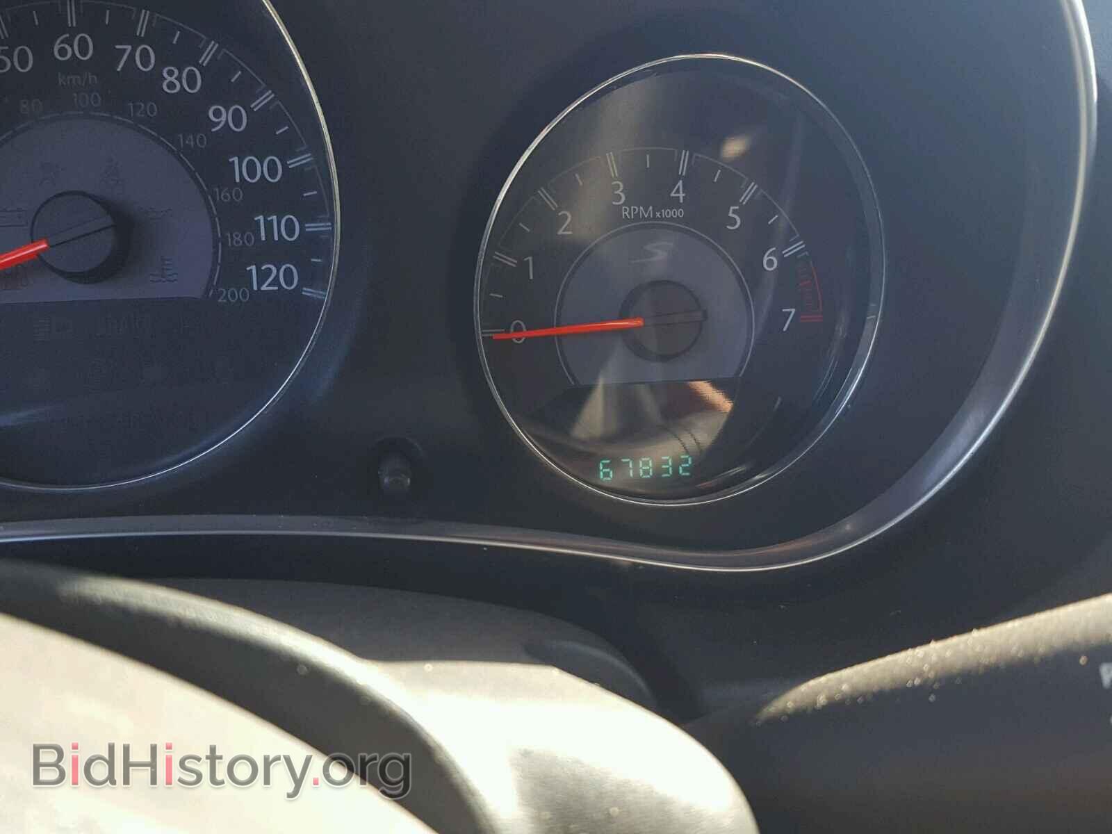 2013 CHRYSLER 200 - VIN: 1C3CCBBB9DN571000 - Фото 8