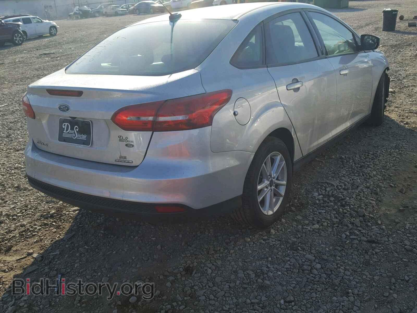 2016 FORD FOCUS - VIN: 1FADP3F2XGL350886 - Photo 4