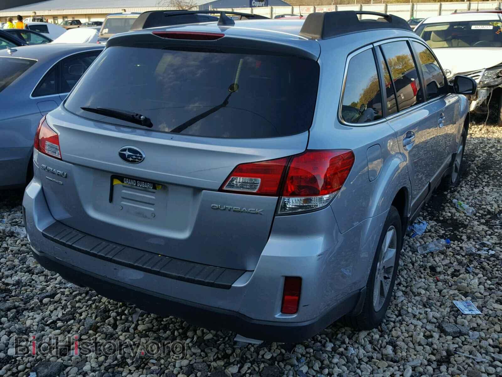2014 SUBARU OUTBACK - VIN: 4S4BRCCC0E3252032 - Photo 4