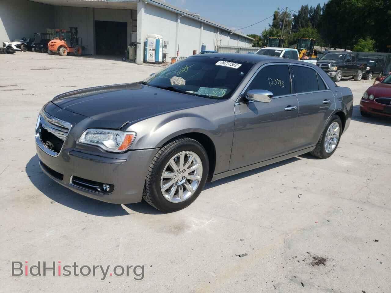 2012 CHRYSLER 300 - VIN: 2C3CCACG0CH193032 - Фото 2