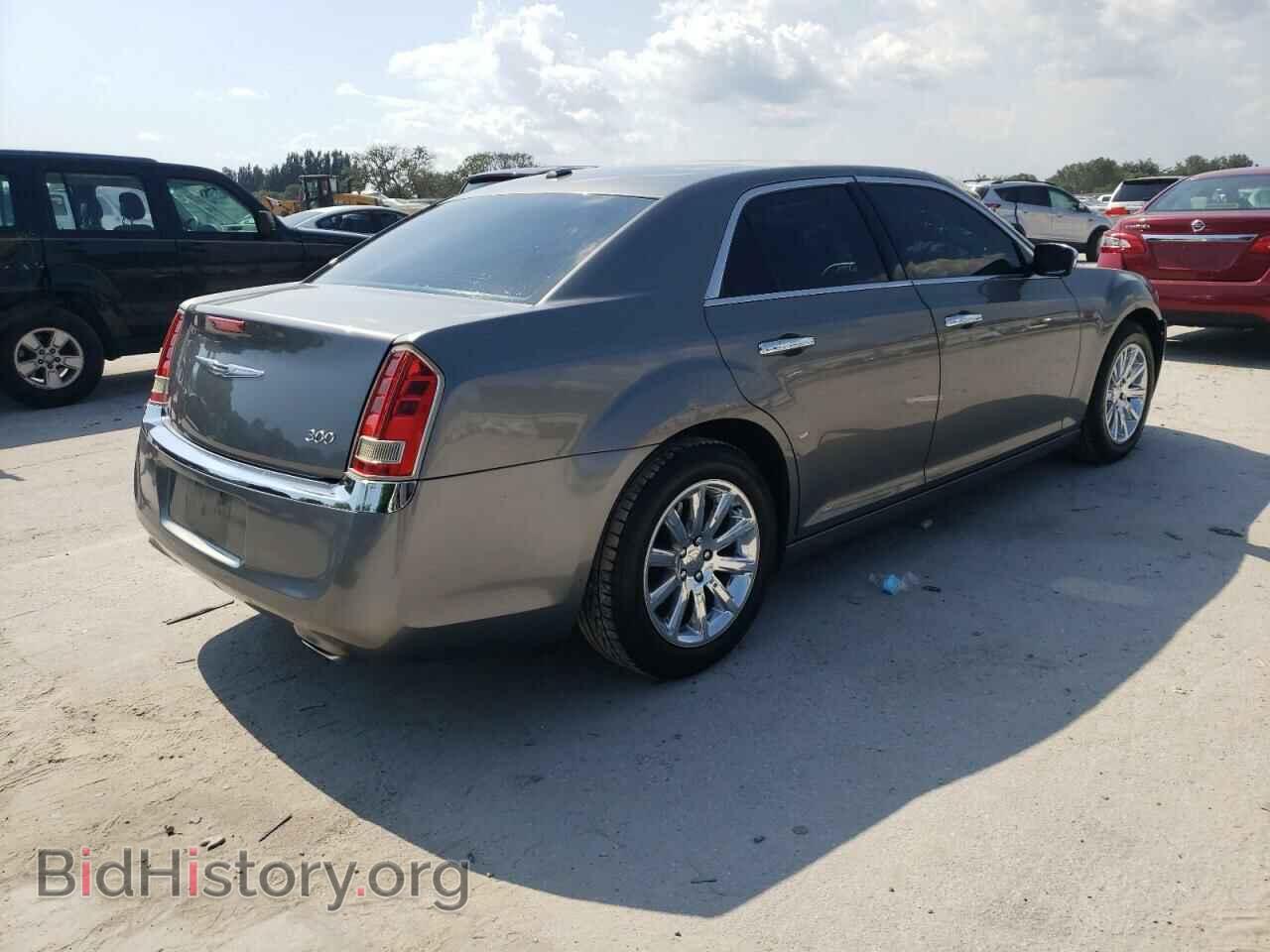 2012 CHRYSLER 300 - VIN: 2C3CCACG0CH193032 - Фото 4