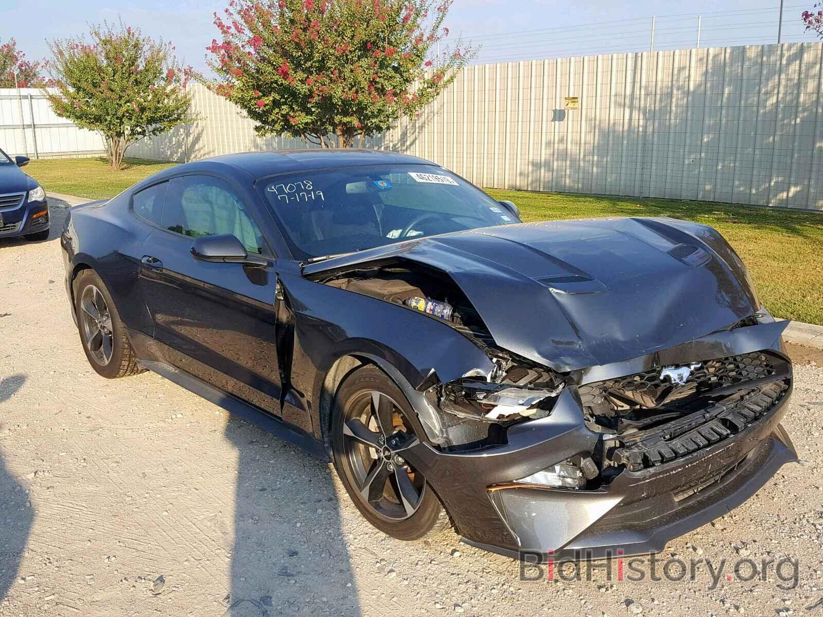 Photo 1FA6P8TH2J5113738 - FORD MUSTANG 2018