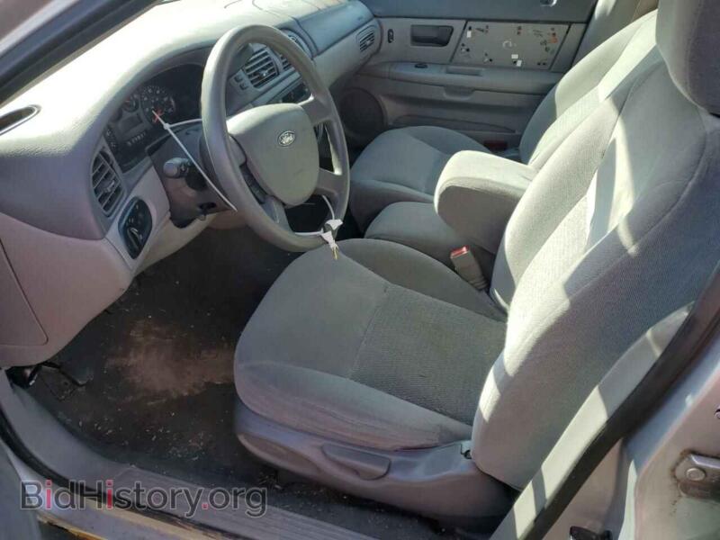 2006 Ford TAURUS (VIN 1FAFP53U66A218972) — photo 7 of 12
