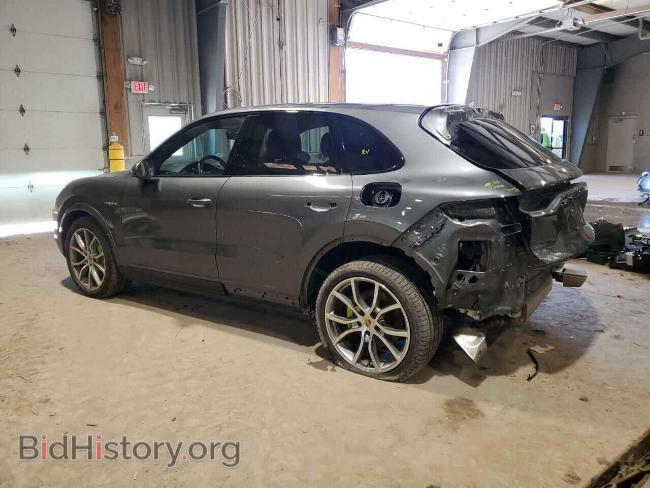 2019 PORSCHE CAYENNE - VIN: WP1AE2AY0KDA51563 - Фото 2