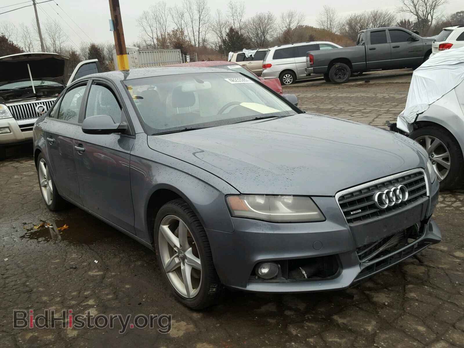 Фотография WAUBFAFL5CA071222 - AUDI A4 2012