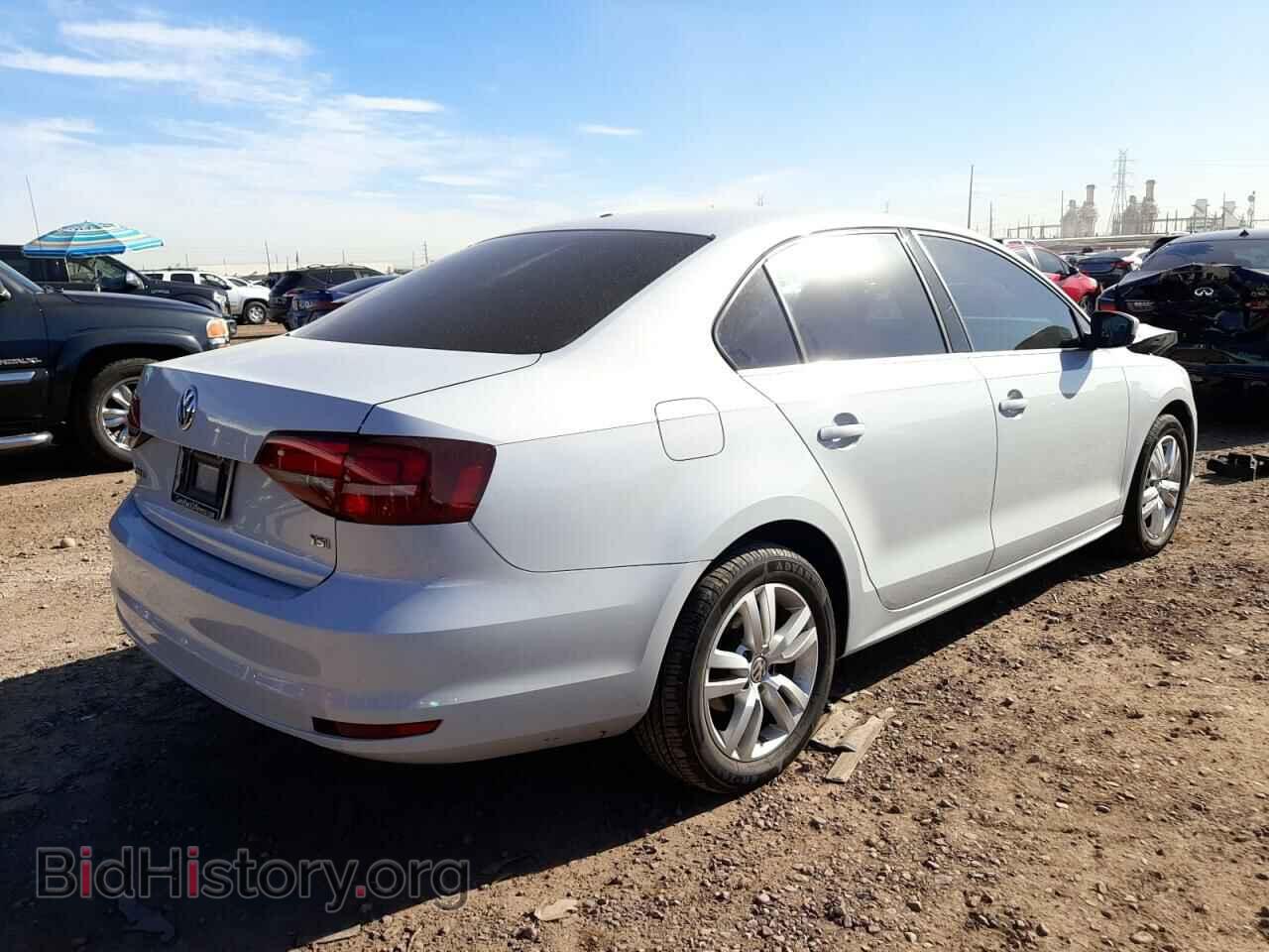 2017 VOLKSWAGEN JETTA - VIN: 3VW2B7AJ2HM365451 - Фото 3
