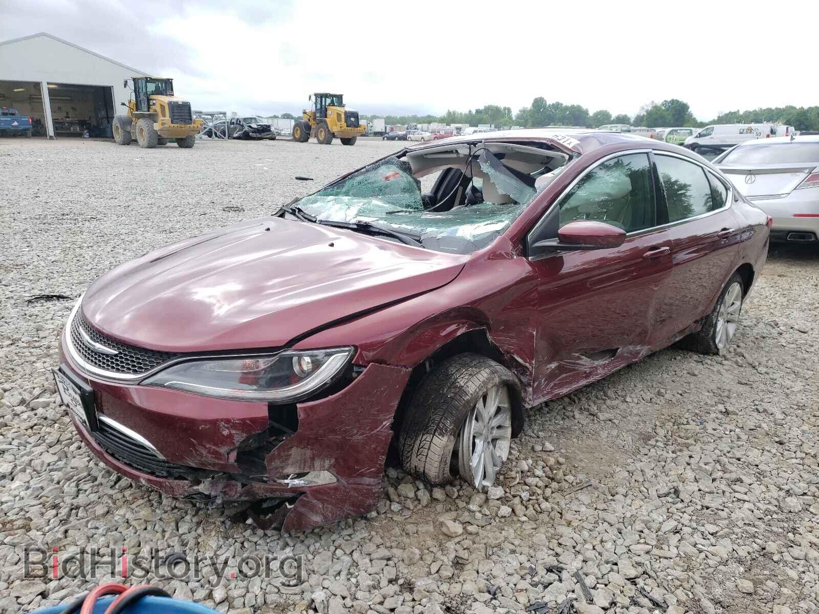 2015 CHRYSLER 200 - VIN: 1C3CCCAB1FN588786 - Фото 2