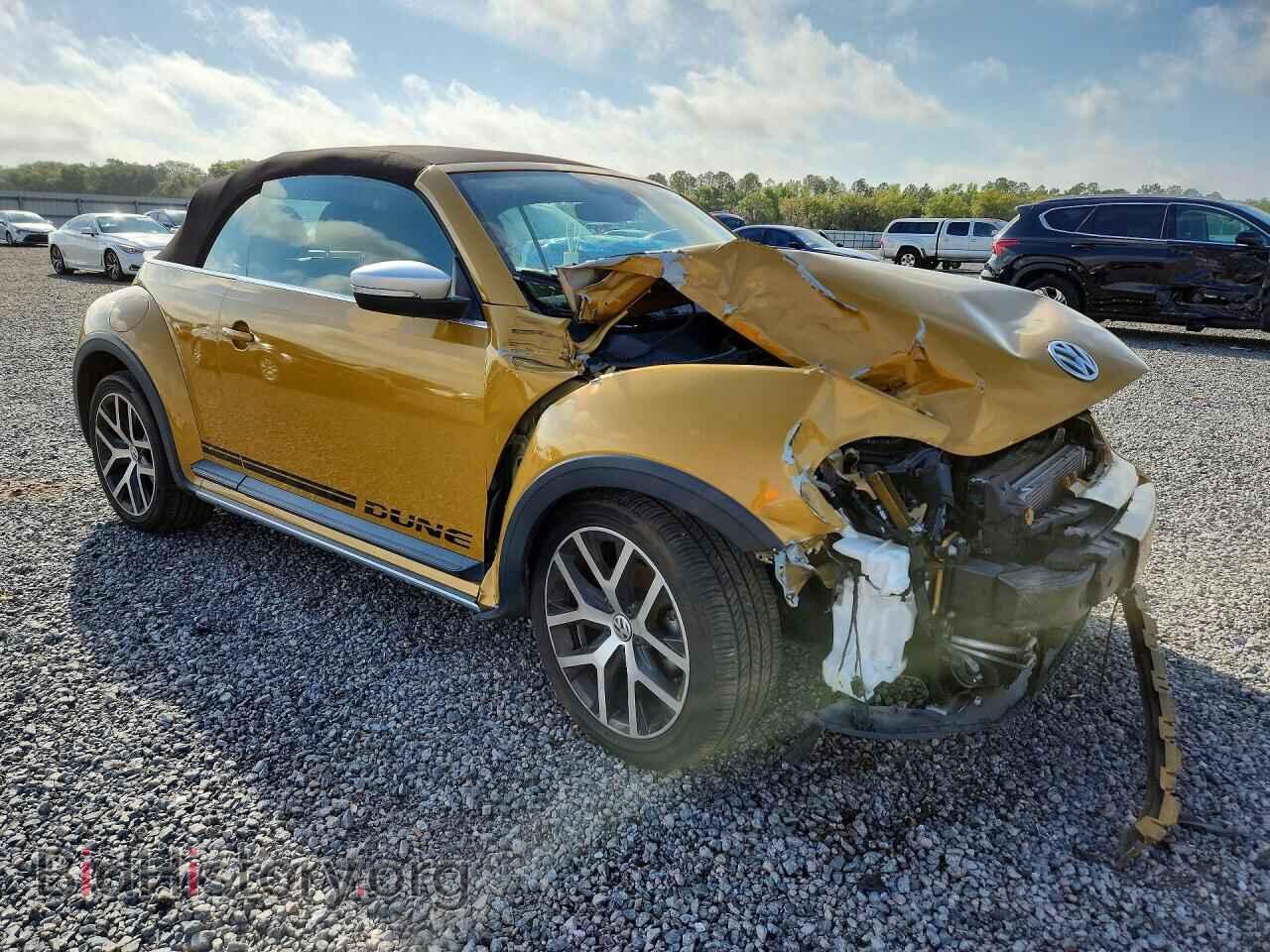 2017 VOLKSWAGEN BEETLE - VIN: 3VWT17AT7HM808797 - Фото 4