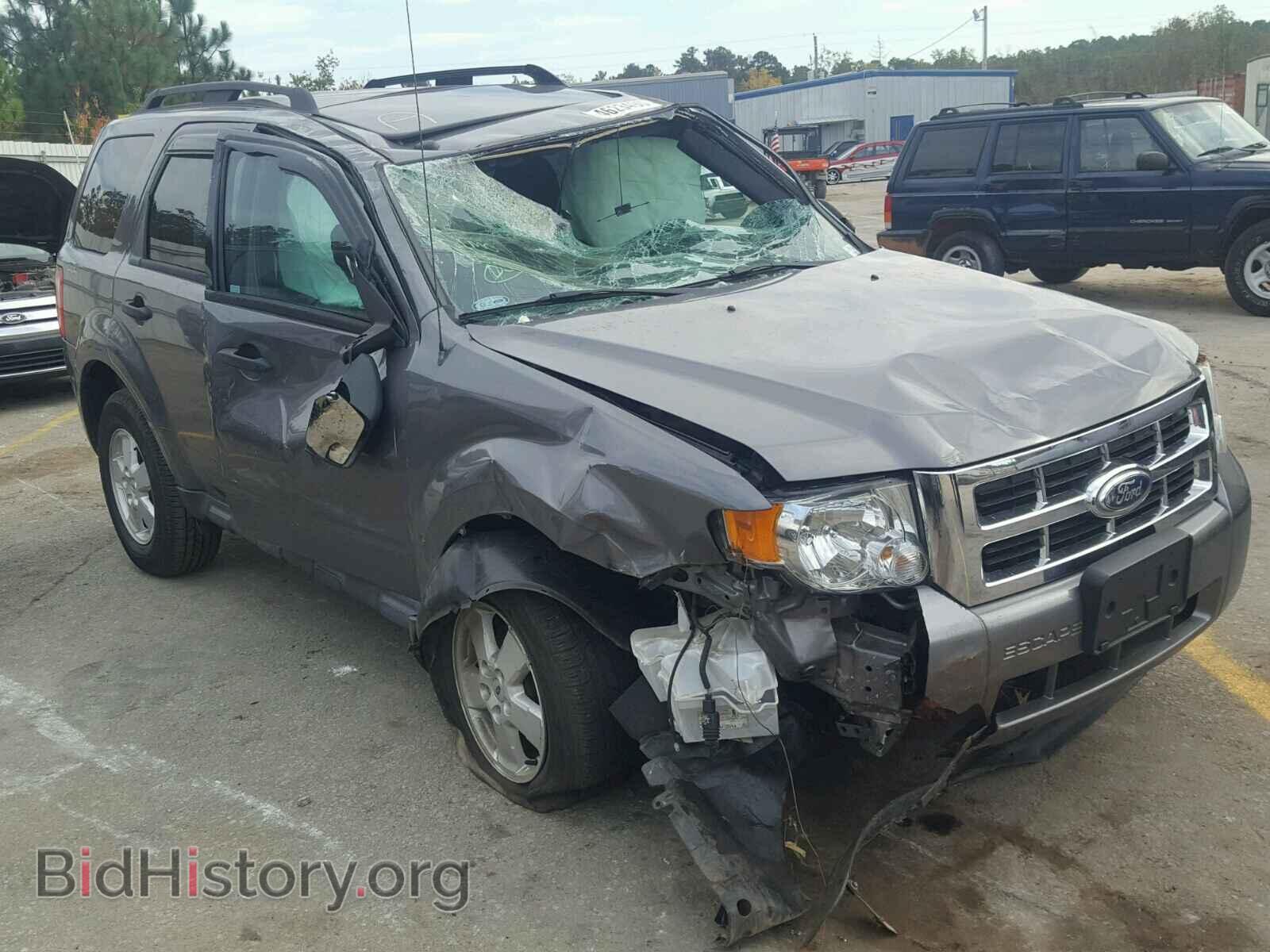 Фотография 1FMCU0DG1BKC01255 - FORD ESCAPE 2011
