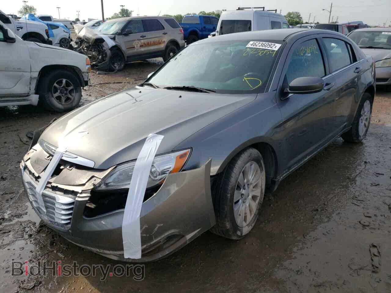2012 CHRYSLER 200 - VIN: 1C3CCBAB2CN223054 - Фото 2