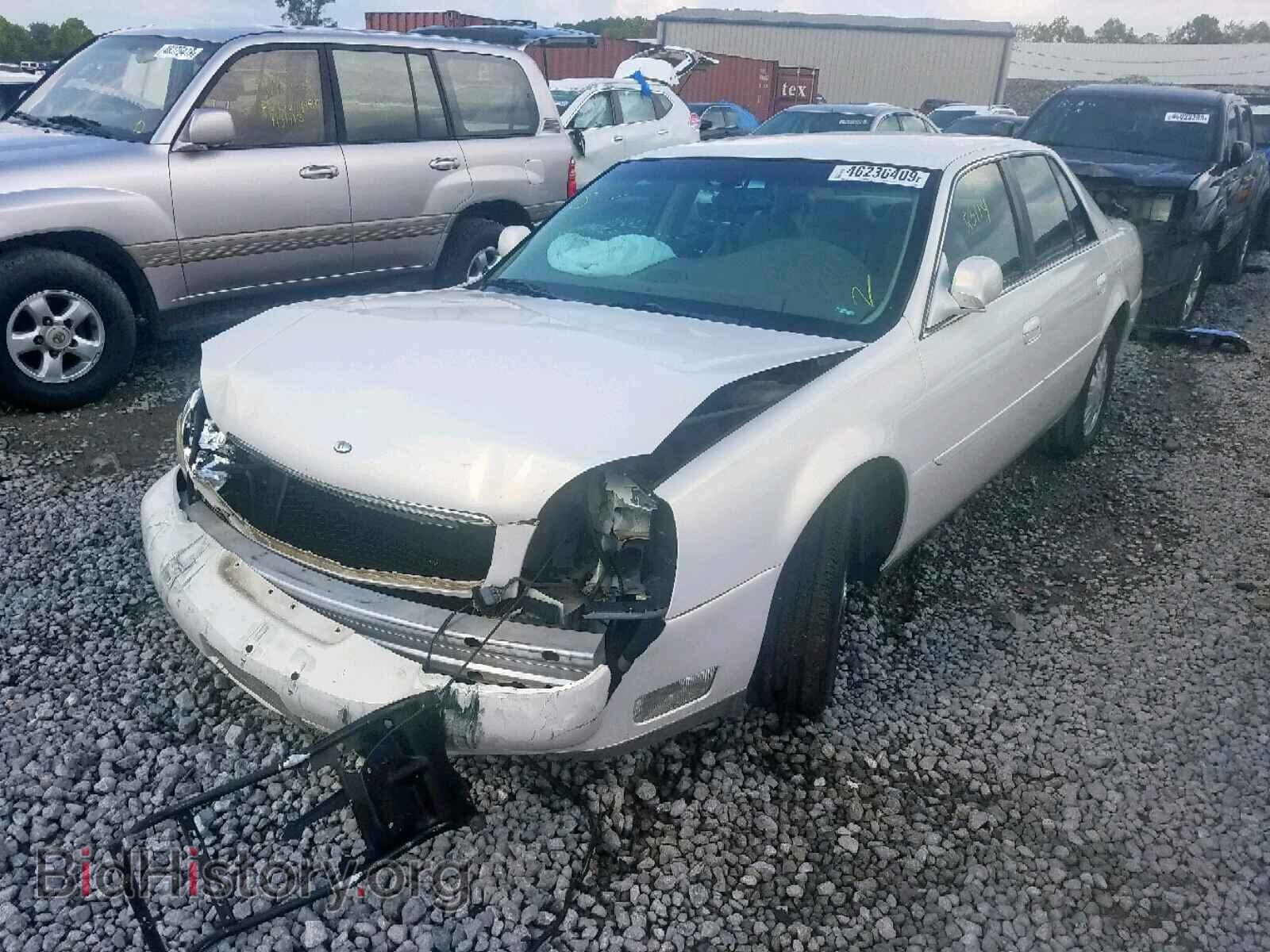 2004 CADILLAC DEVILLE - VIN: 1G6KD54Y44U224741 - Photo 2