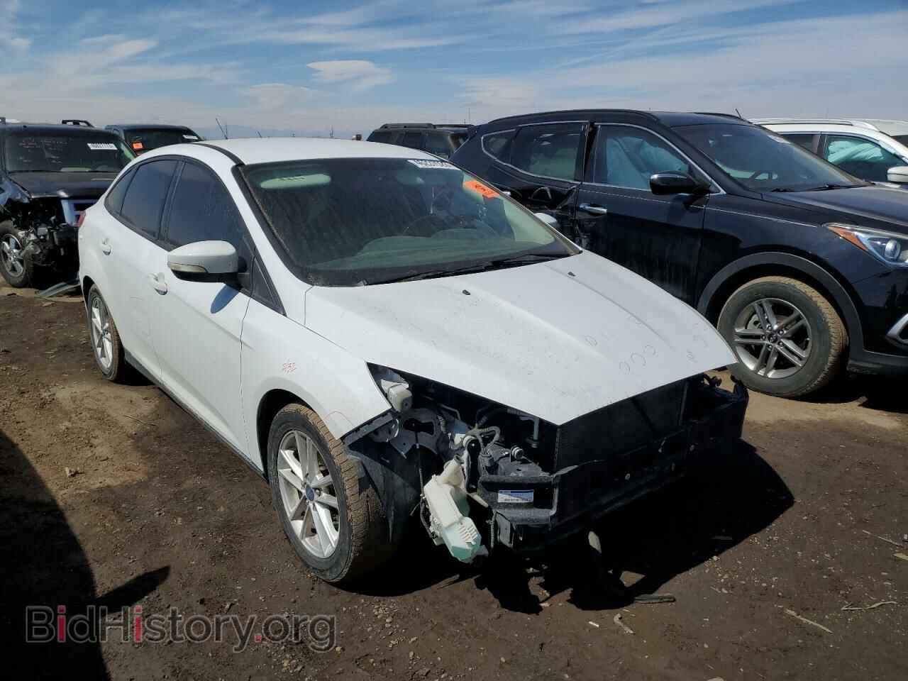 2016 FORD FOCUS - VIN: 1FADP3F22GL367357 - Photo 4