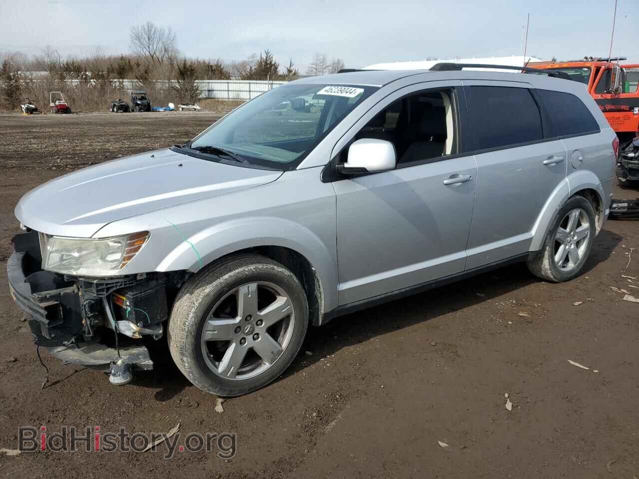 Фотография 3D4PH5FV0AT114143 - DODGE JOURNEY 2010