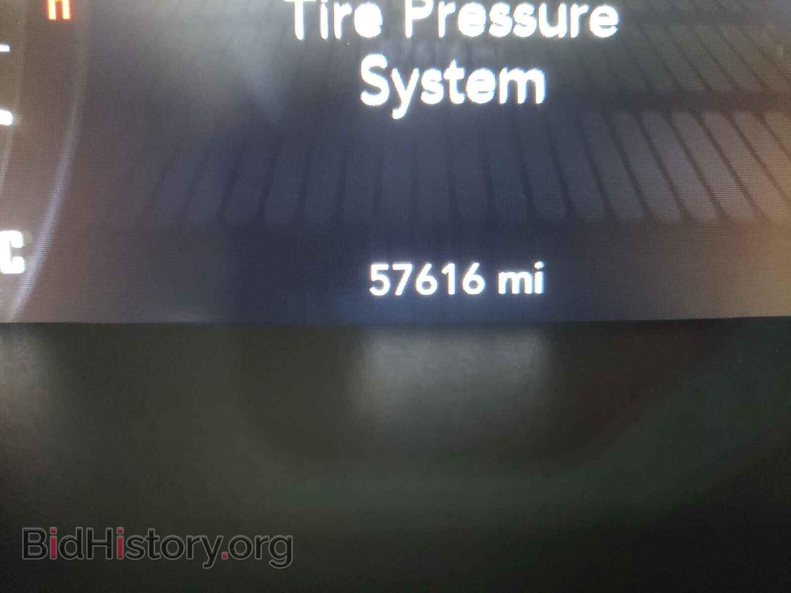 2018 DODGE CHALLENGER - VIN: 2C3CDZAG4JH118314 - Photo 8