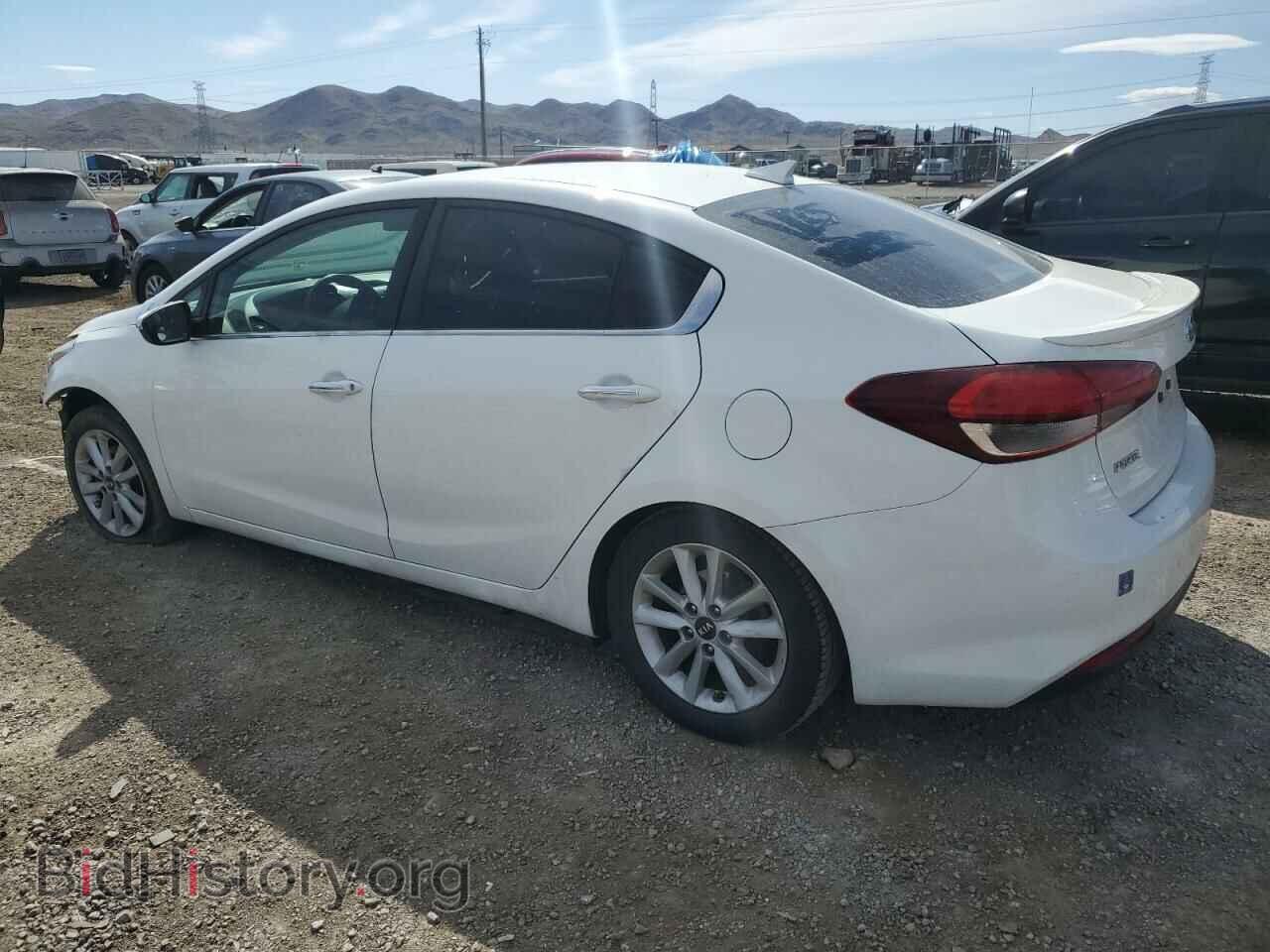2017 KIA FORTE - VIN: 3KPFL4A75HE150788 - Фото 2