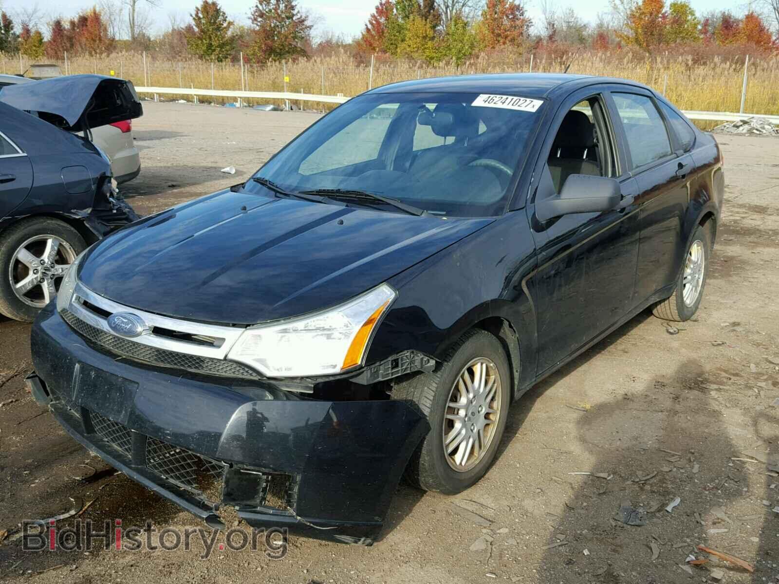 2010 FORD FOCUS - VIN: 1FAHP3FN8AW191979 - Фото 2
