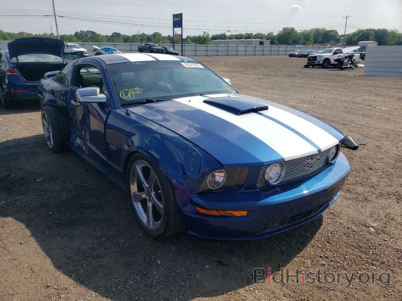Photo 1ZVHT82H885170128 - FORD MUSTANG 2008