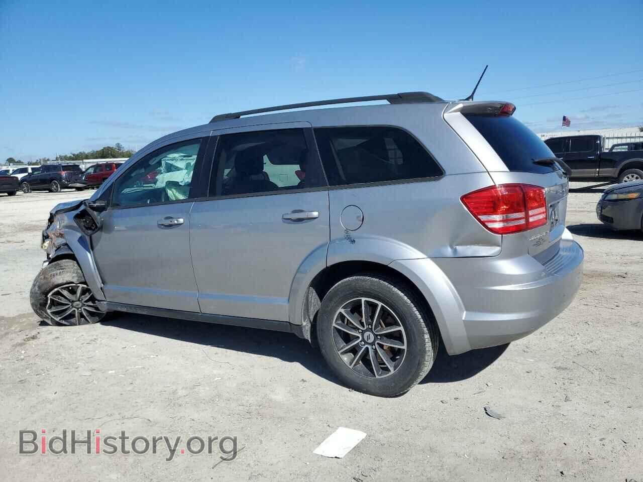 2018 DODGE JOURNEY - VIN: 3C4PDCAB7JT447577 - Фото 2