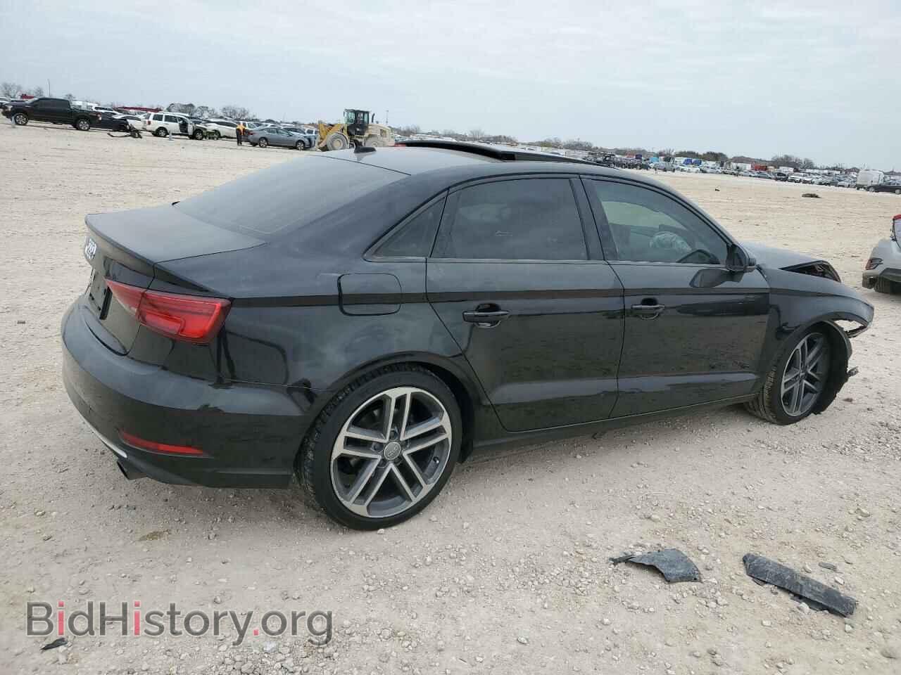 2017 AUDI A3 - VIN: WAUB8GFF5H1035349 - Фото 3