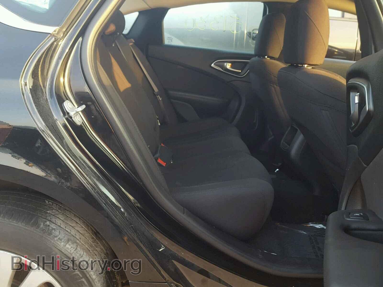2015 CHRYSLER 200 - VIN: 1C3CCCAB3FN758498 - Фото 6