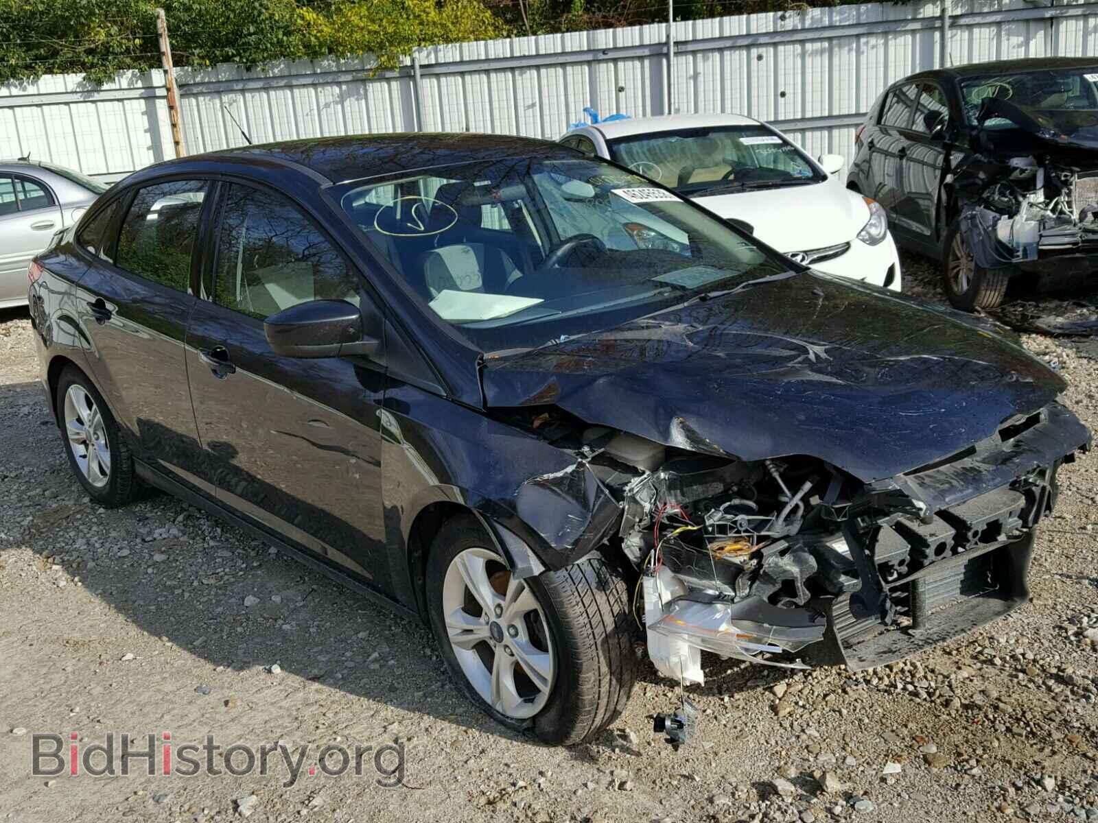 Photo 1FAHP3F23CL385376 - FORD FOCUS 2012