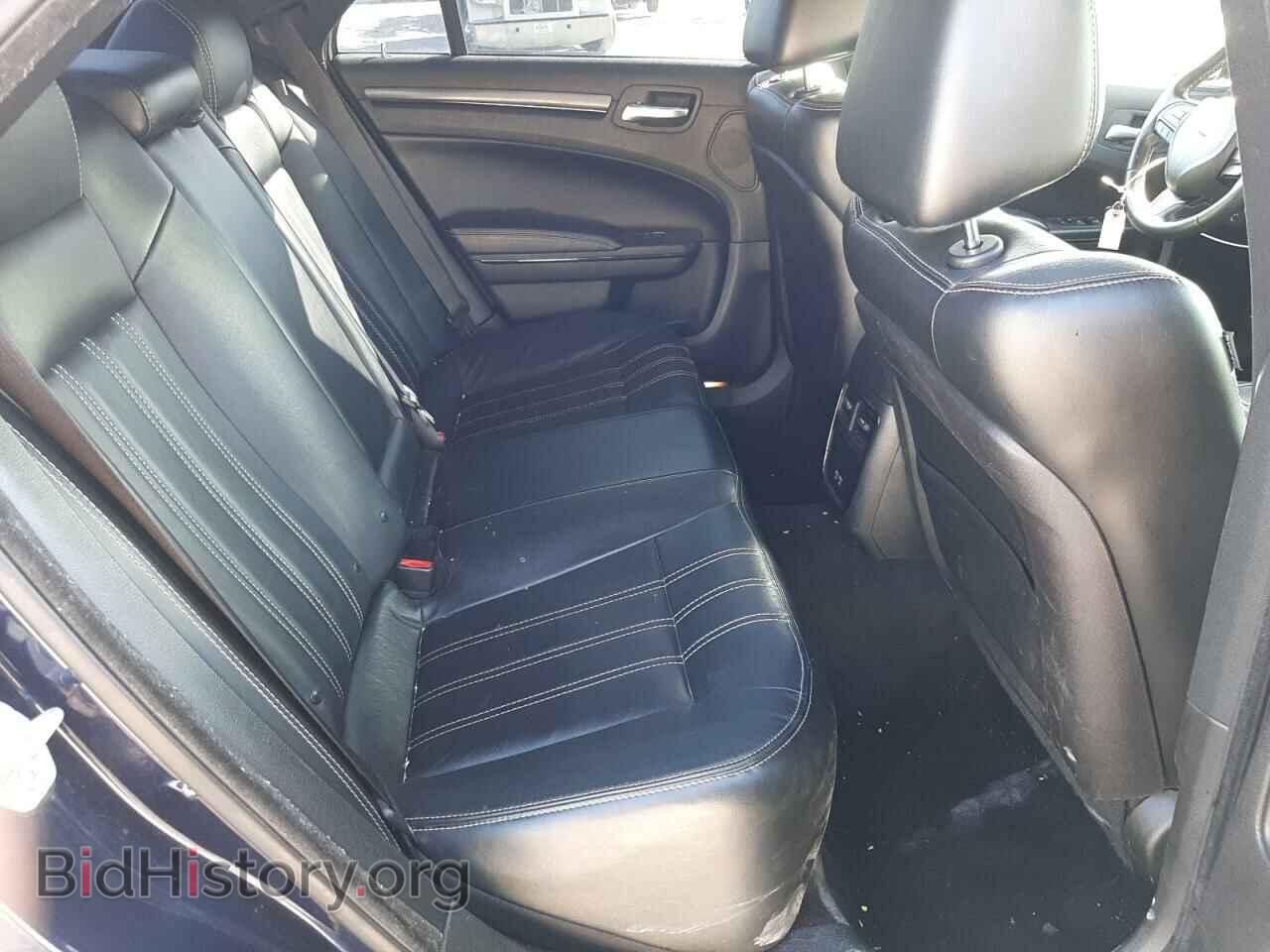 2016 CHRYSLER 300 - VIN: 2C3CCABG7GH287397 - Фото 10