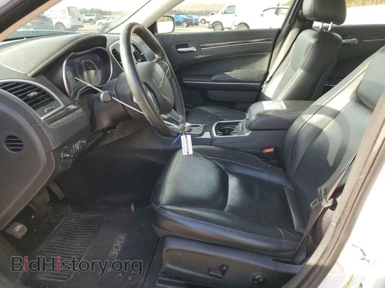 2017 CHRYSLER 300 - VIN: 2C3CCARG9HH582640 - Фото 7