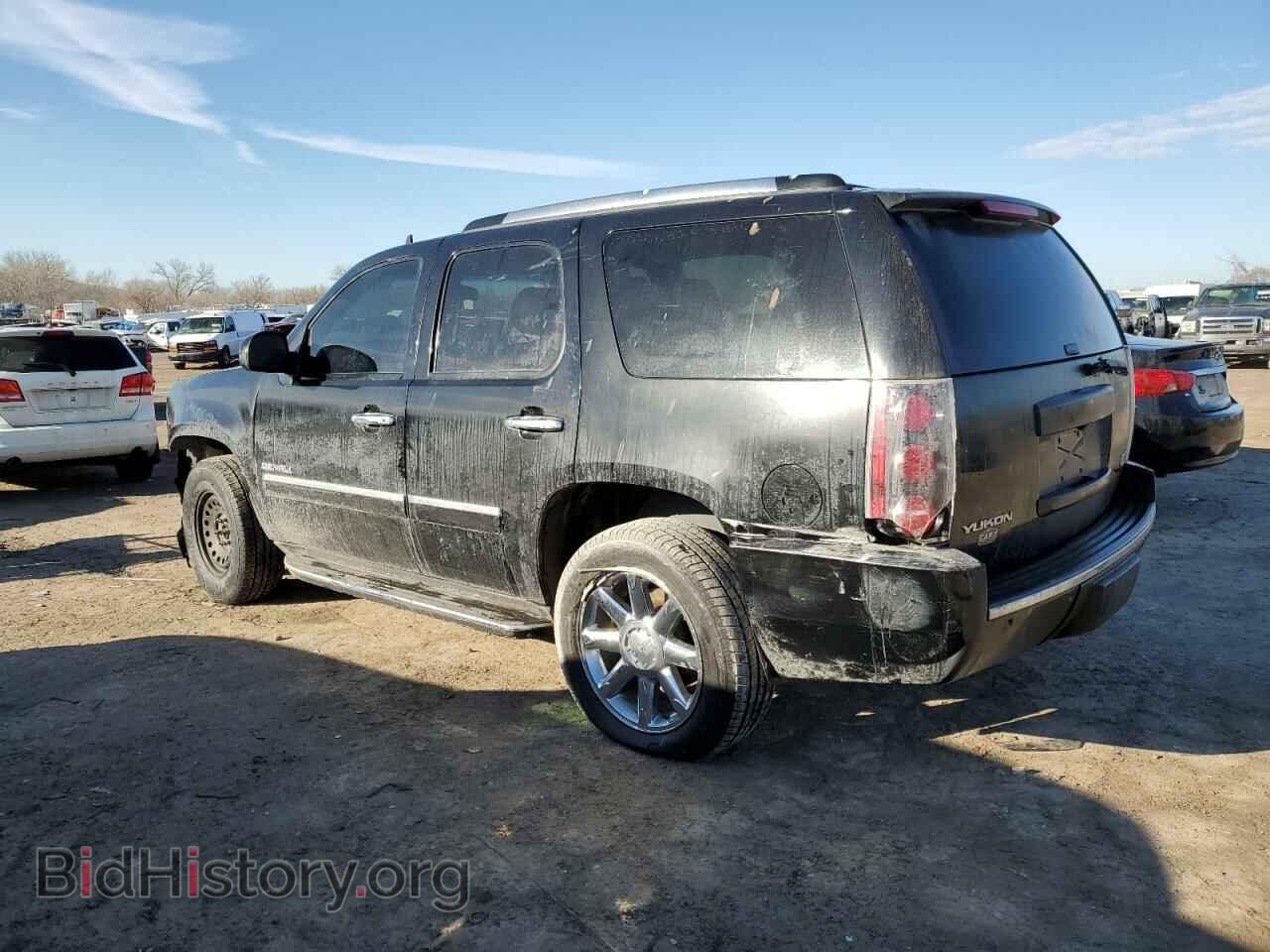 2014 GMC YUKON - VIN: 1GKS2EEF0ER178494 - Фото 2