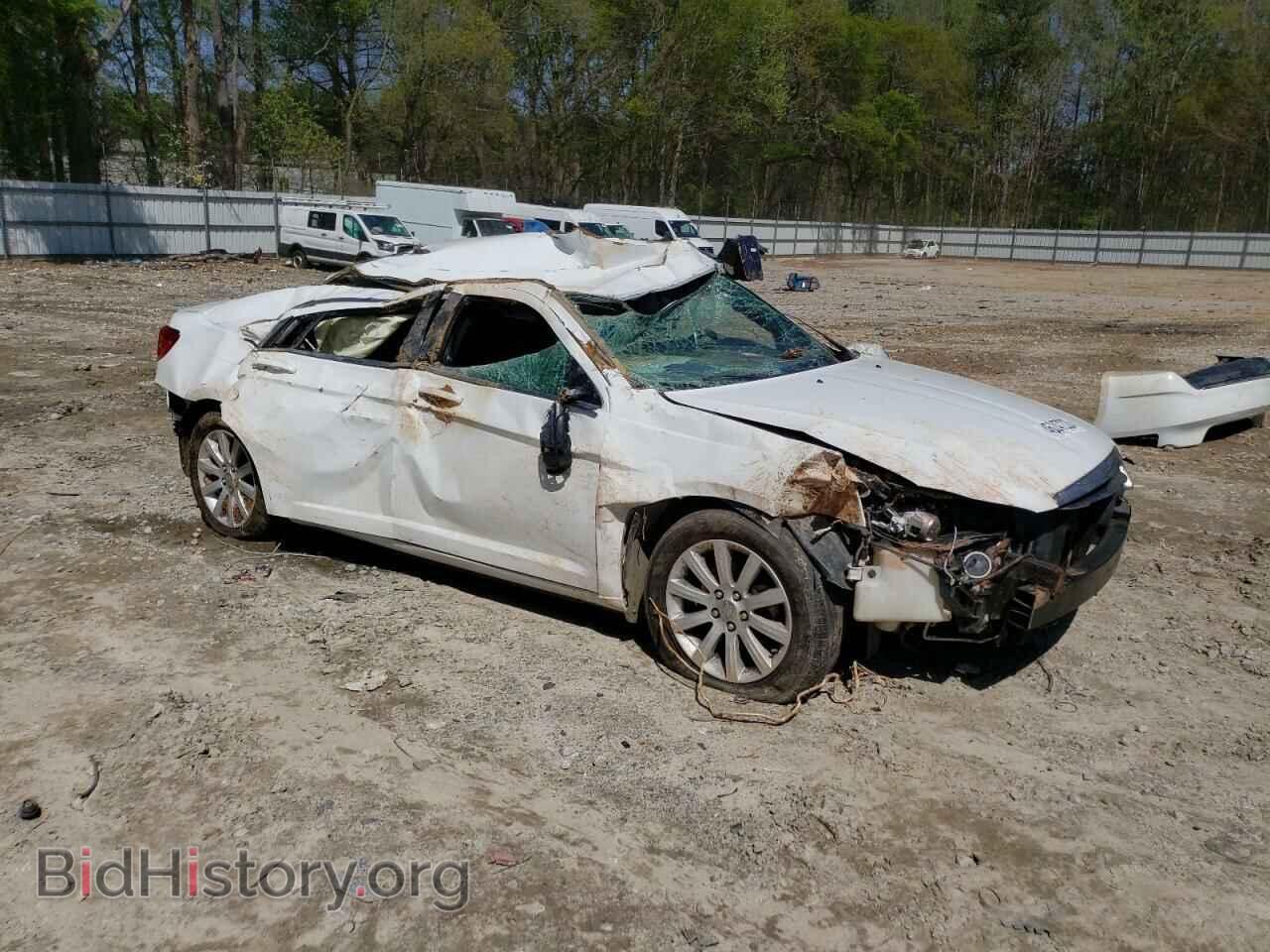 2014 CHRYSLER 200 - VIN: 1C3CCBBB7EN186391 - Фото 4