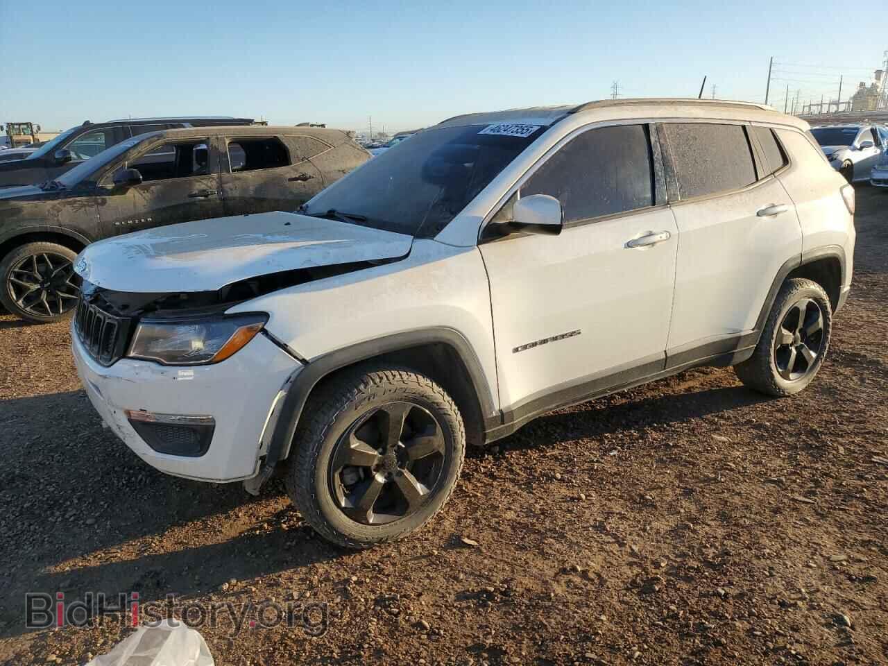 Фотография 3C4NJDBB4HT674613 - JEEP COMPASS 2017