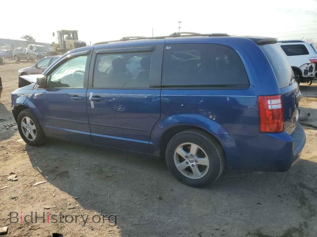 2010 DODGE CARAVAN - VIN: 2D4RN4DE4AR147020 - Photo 2