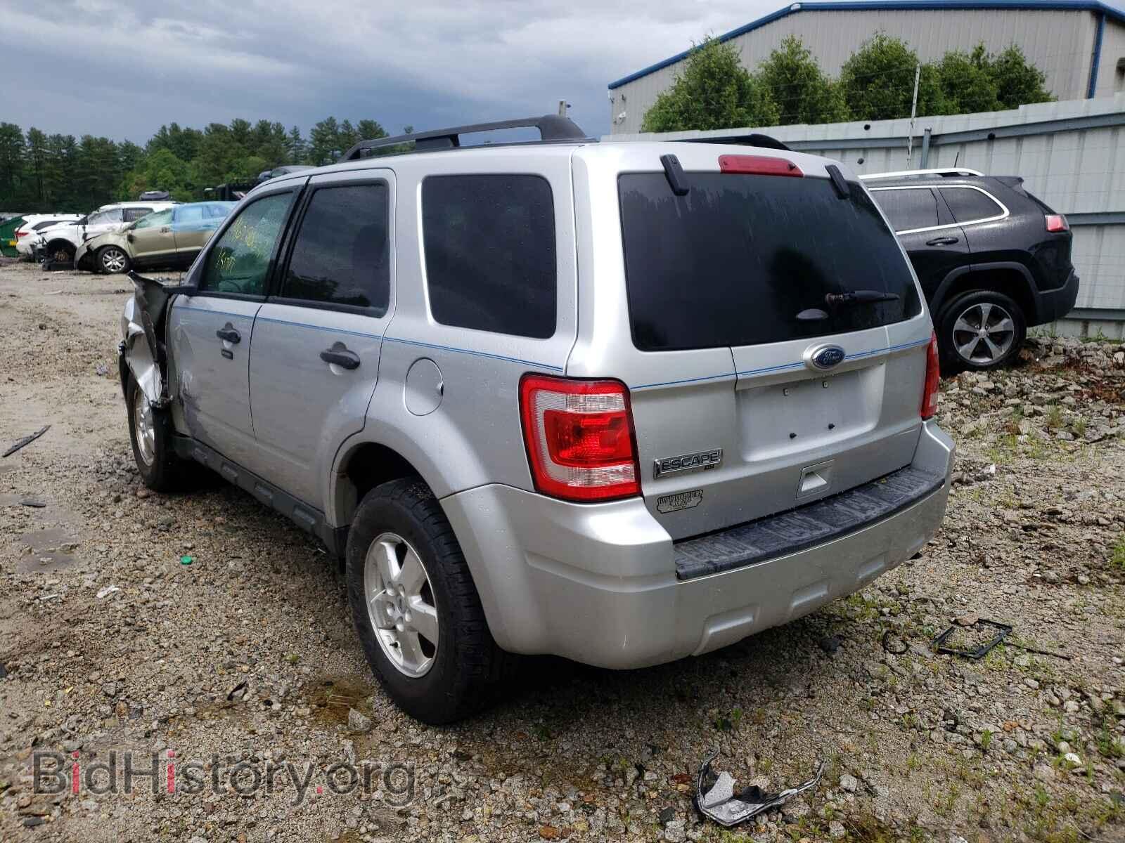 2011 FORD ESCAPE - VIN: 1FMCU9D76BKB08509 - Фото 3