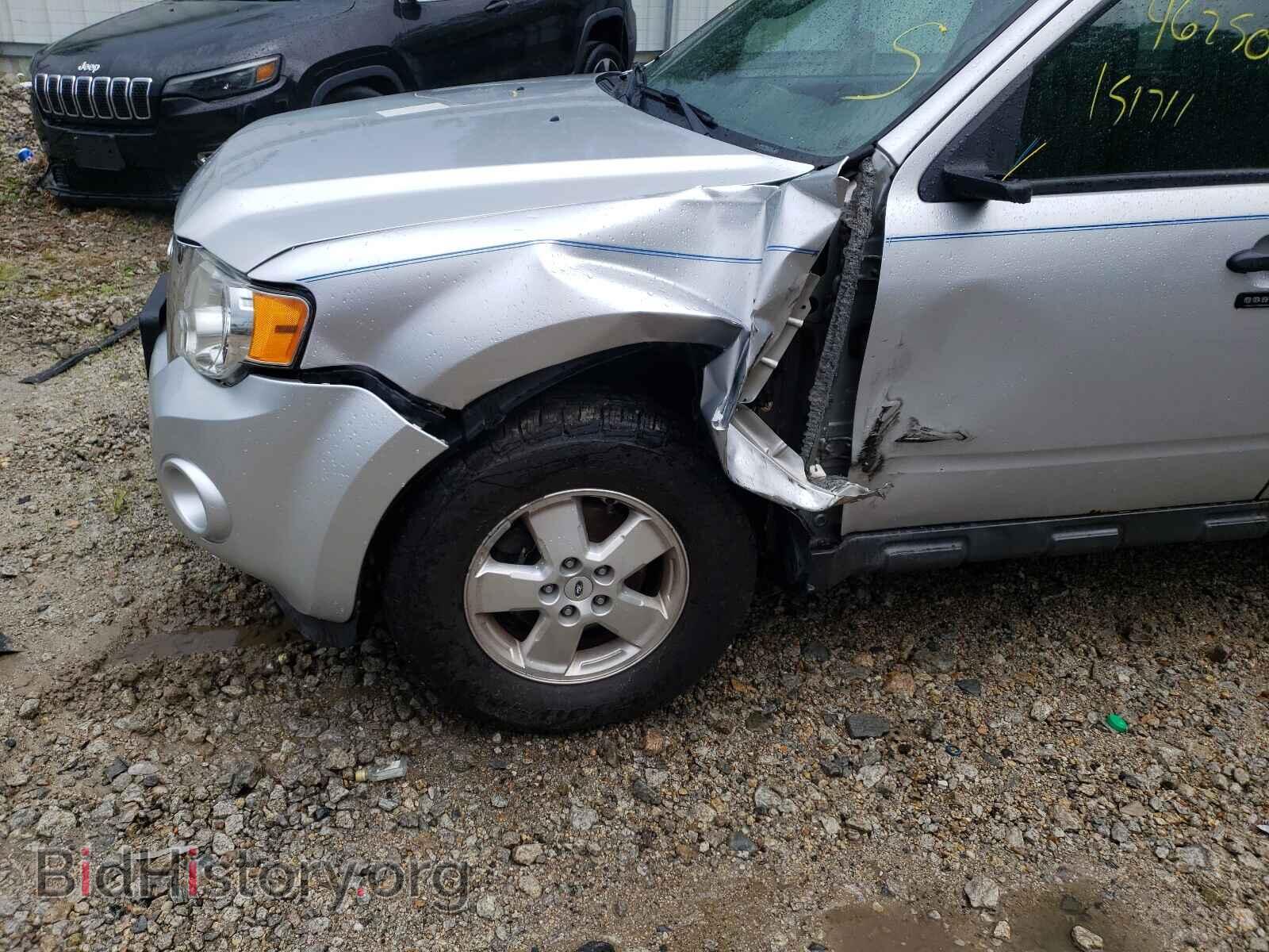2011 FORD ESCAPE - VIN: 1FMCU9D76BKB08509 - Фото 9