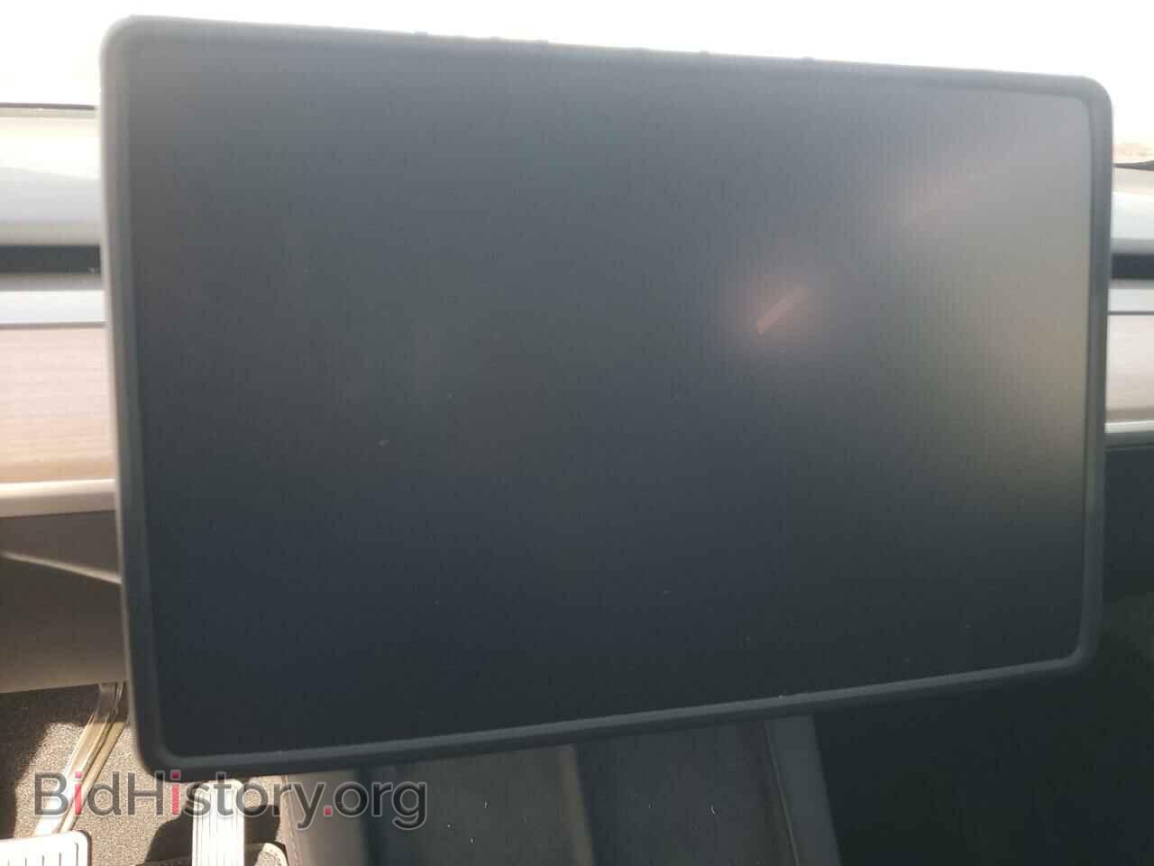 2024 TESLA MODEL Y - VIN: 7SAYGDED1RF202154 - Photo 9