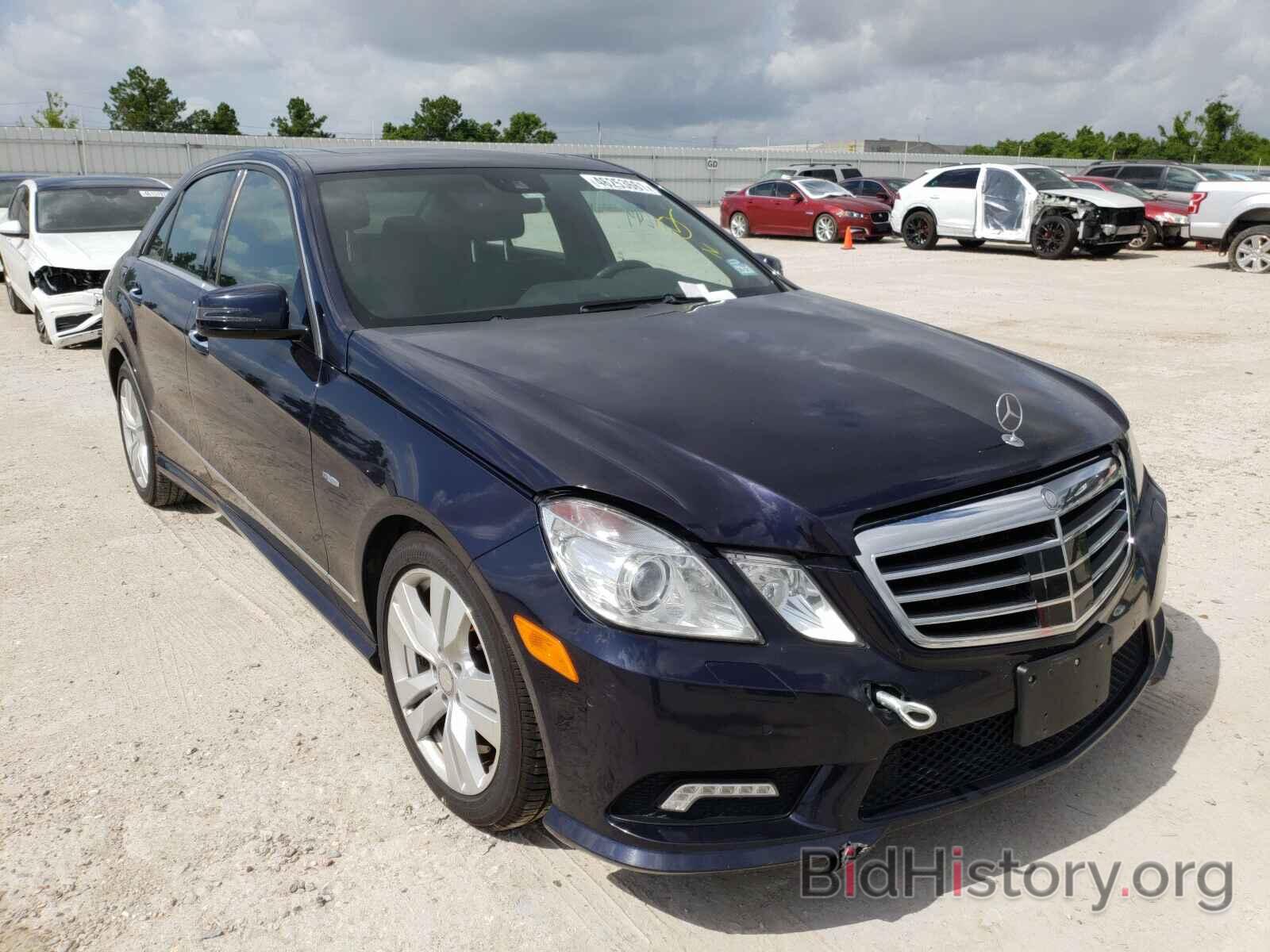 Photo WDDHF2EB8BA445001 - MERCEDES-BENZ E CLASS 2011