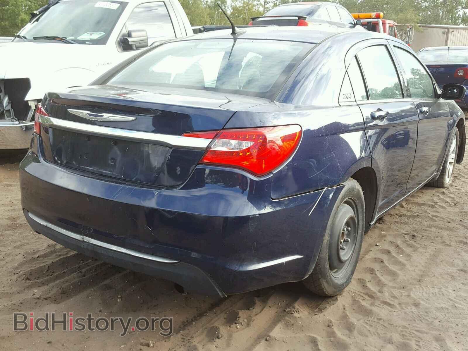 2013 CHRYSLER 200 - VIN: 1C3CCBBB8DN734770 - Photo 4