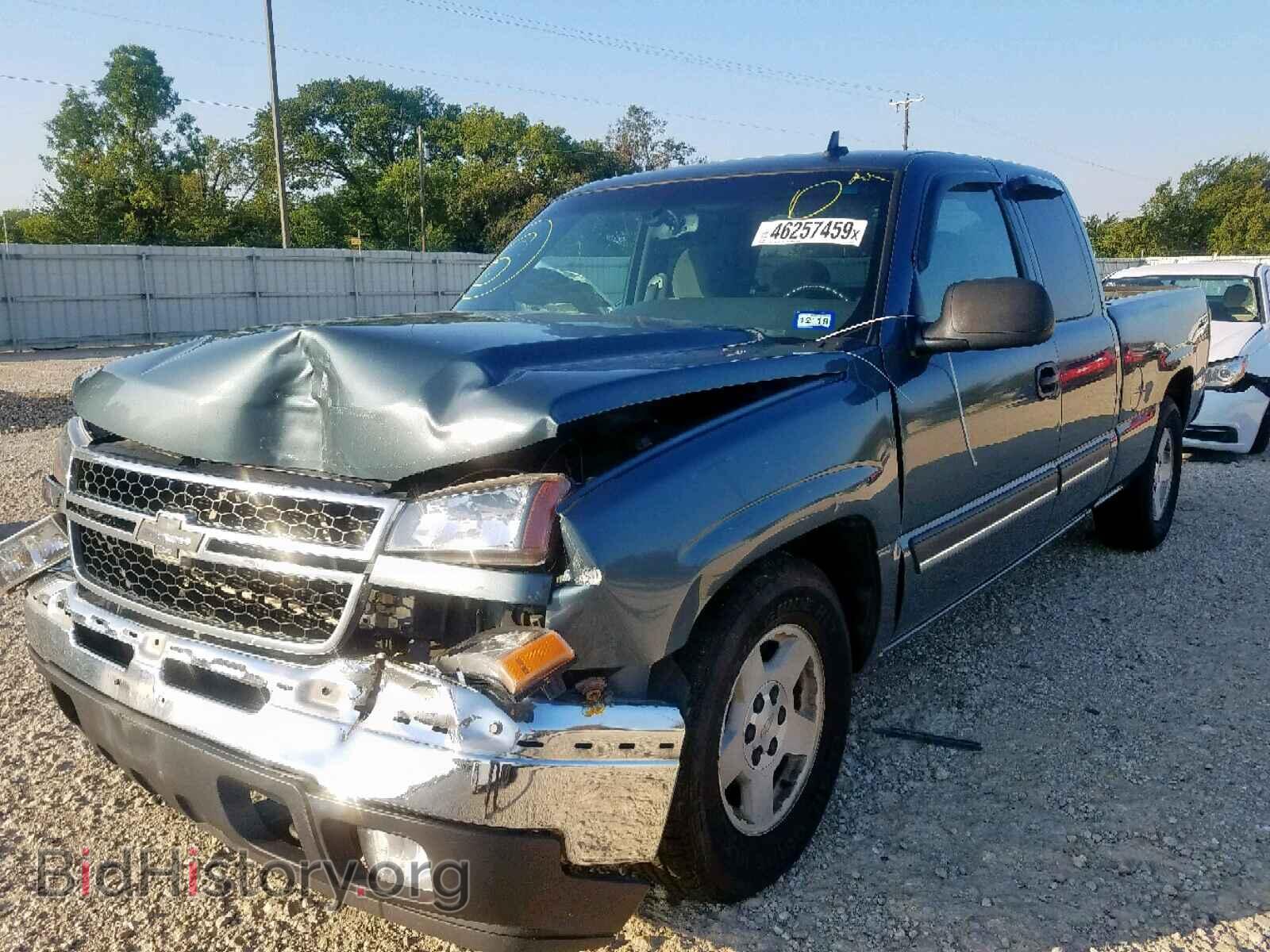 2006 CHEVROLET SILVERADO - VIN: 1GCEC19V56Z219879 - Фото 2